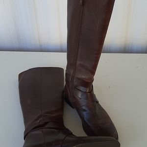 COLE HAAN BOOTS